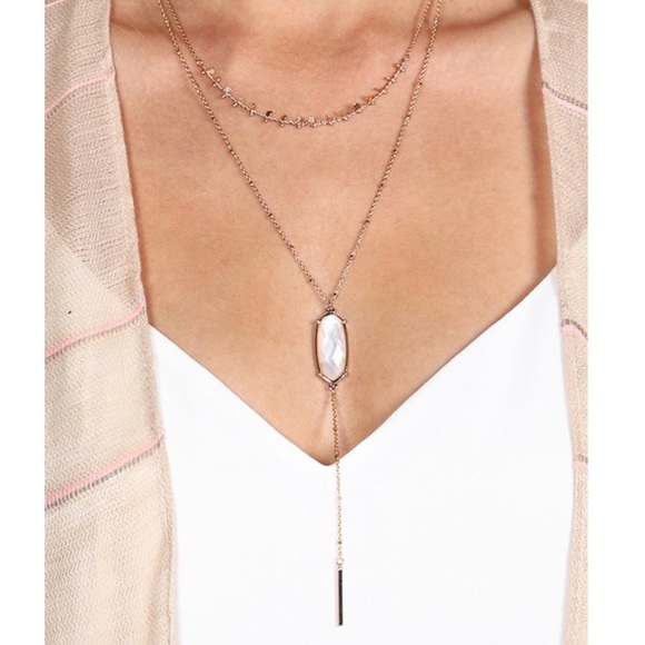 SATURN CHARM Necklace ✨ layered pendant - Picture 2 of 6